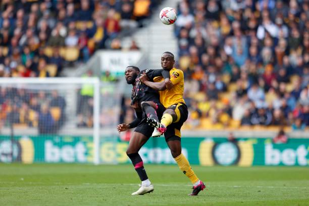 而少数经典 而少数经典