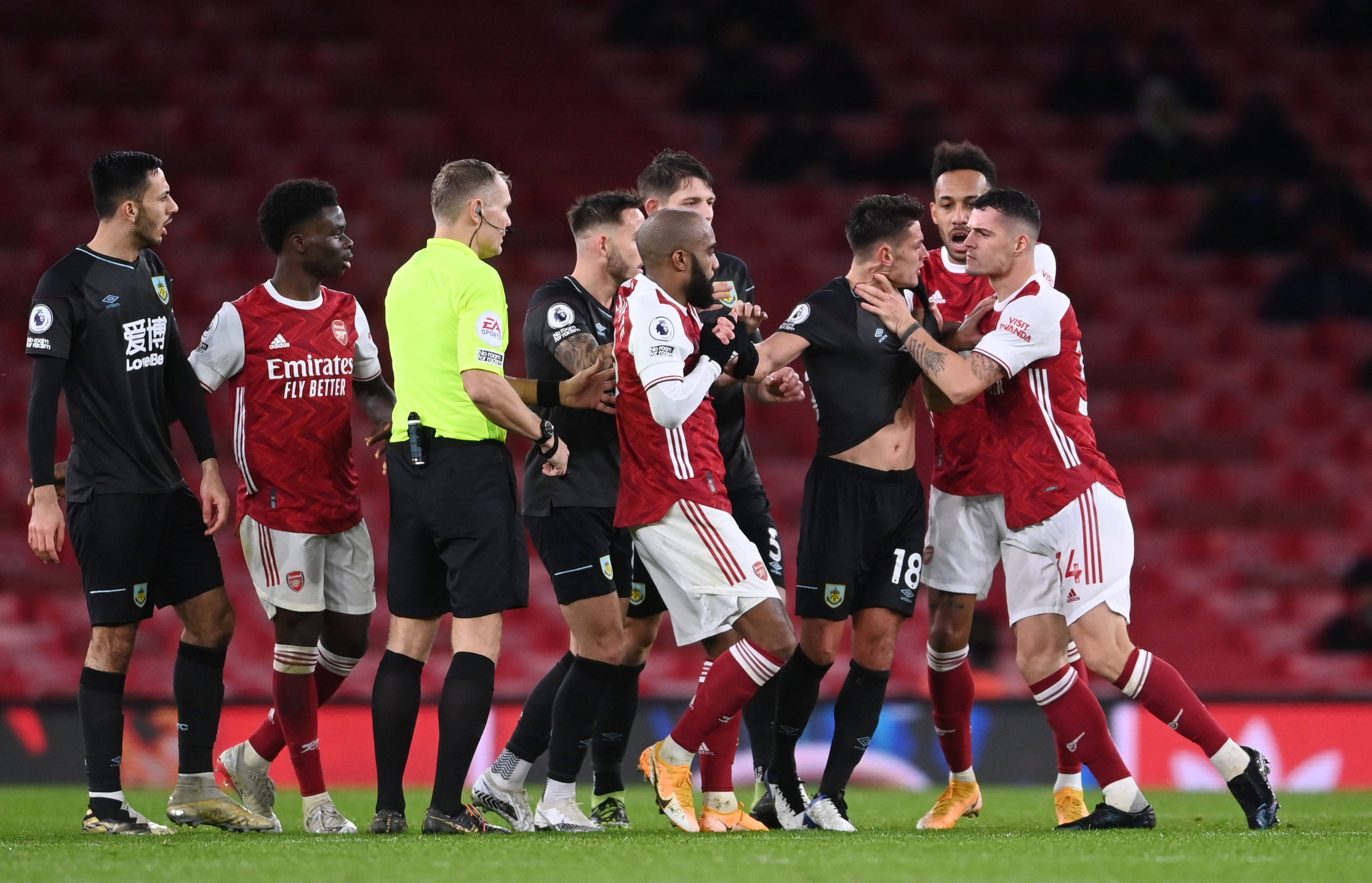 轻年龄和发 轻年龄和发